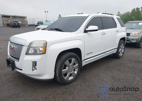 2013 GMC Terrain Denali z USA, uszkodzony, nr VIN 2GKFLZE39D6372690